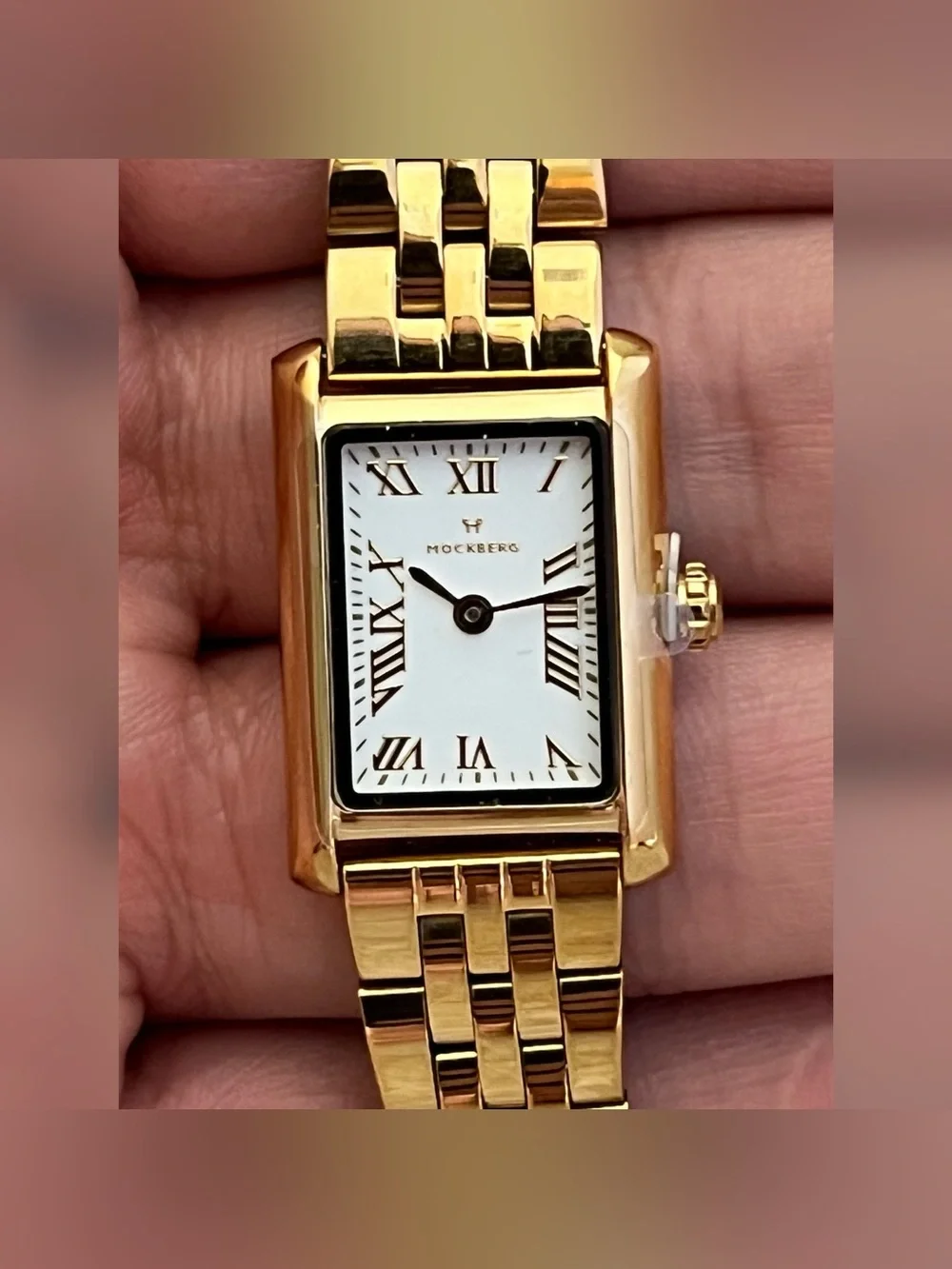 Mockberg Timeless Watch Gold Color